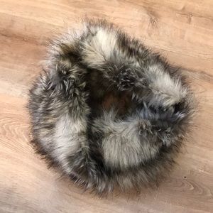 Faux fur cowell scarf